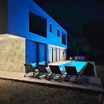 Lapidea