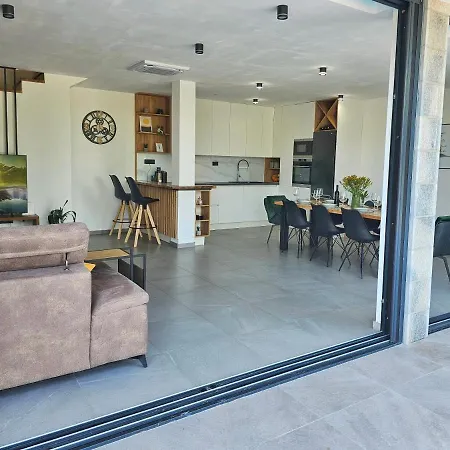 Lapidea Villa Sinj