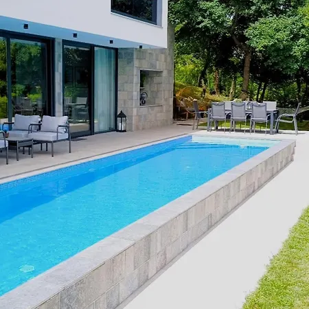 Villa Lapidea Sinj